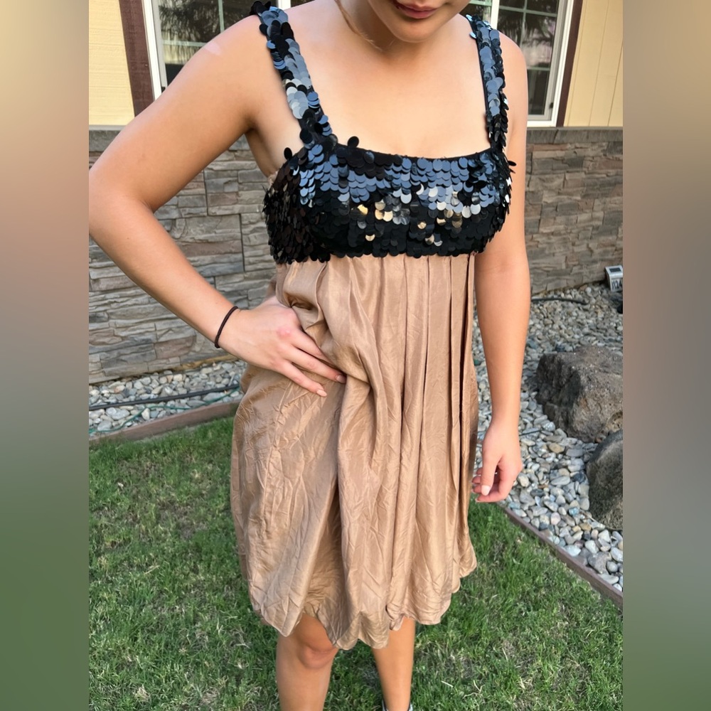 Hannah Jo 100% Silk Babydoll Dress (Small) - Picture 2 of 7
